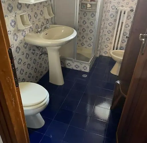 Casa Bianca * Κουρμαγιέρ